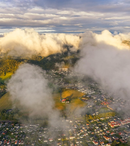 Harakollen in the Clouds 1